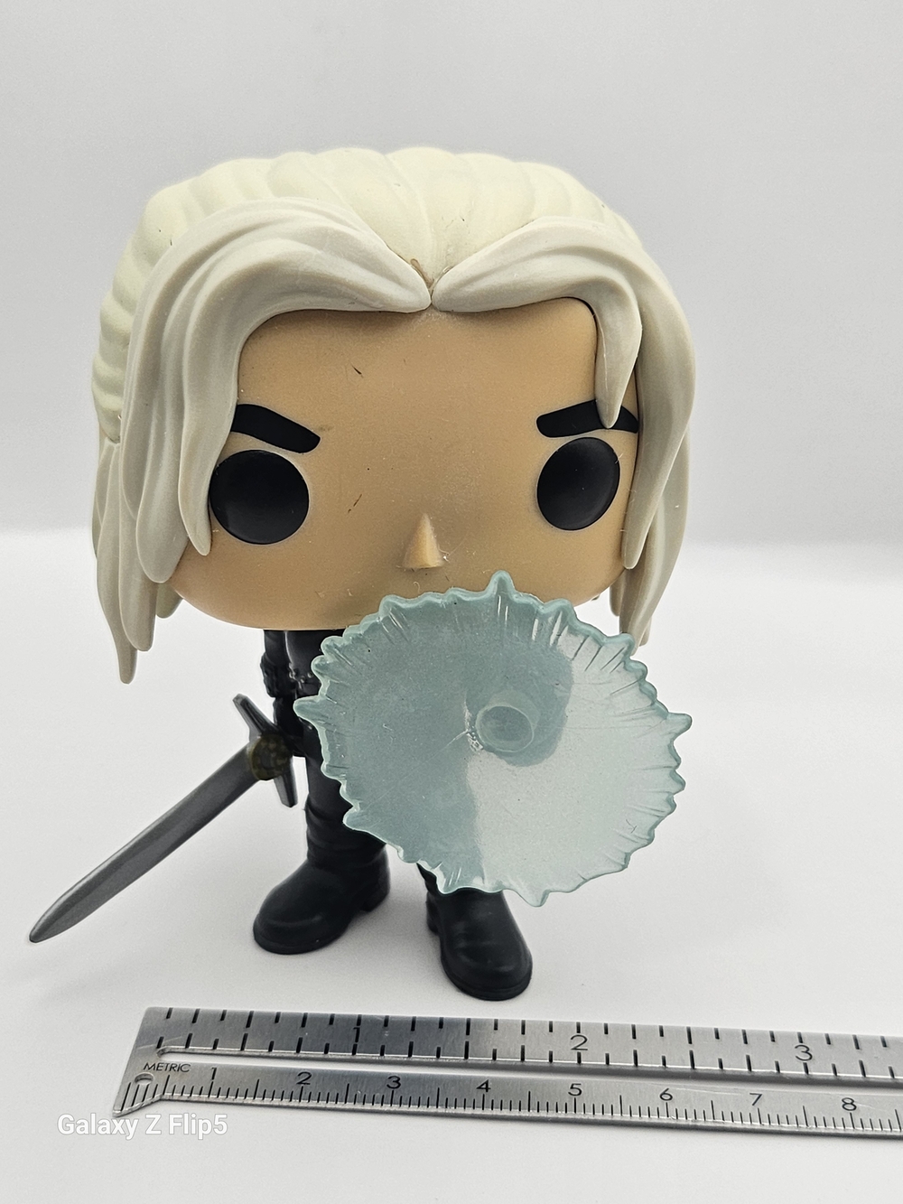 Funko Pop! Geralt with Light Blue Frost Shield - White Hair